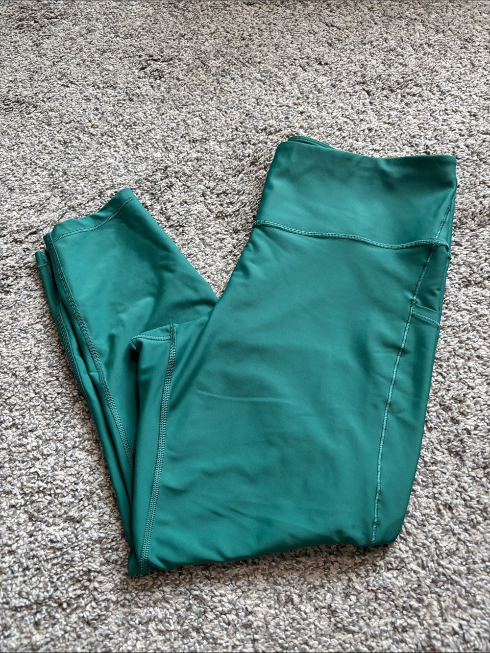 Athleta Interval Stash Leggings size XL (23”)